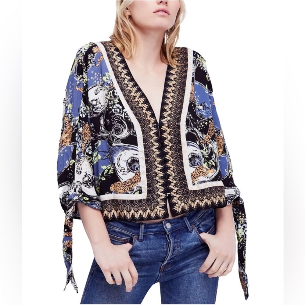 FREE PEOPLE / Catch Me If You Can Top/ Size M - Picture 6 of 12